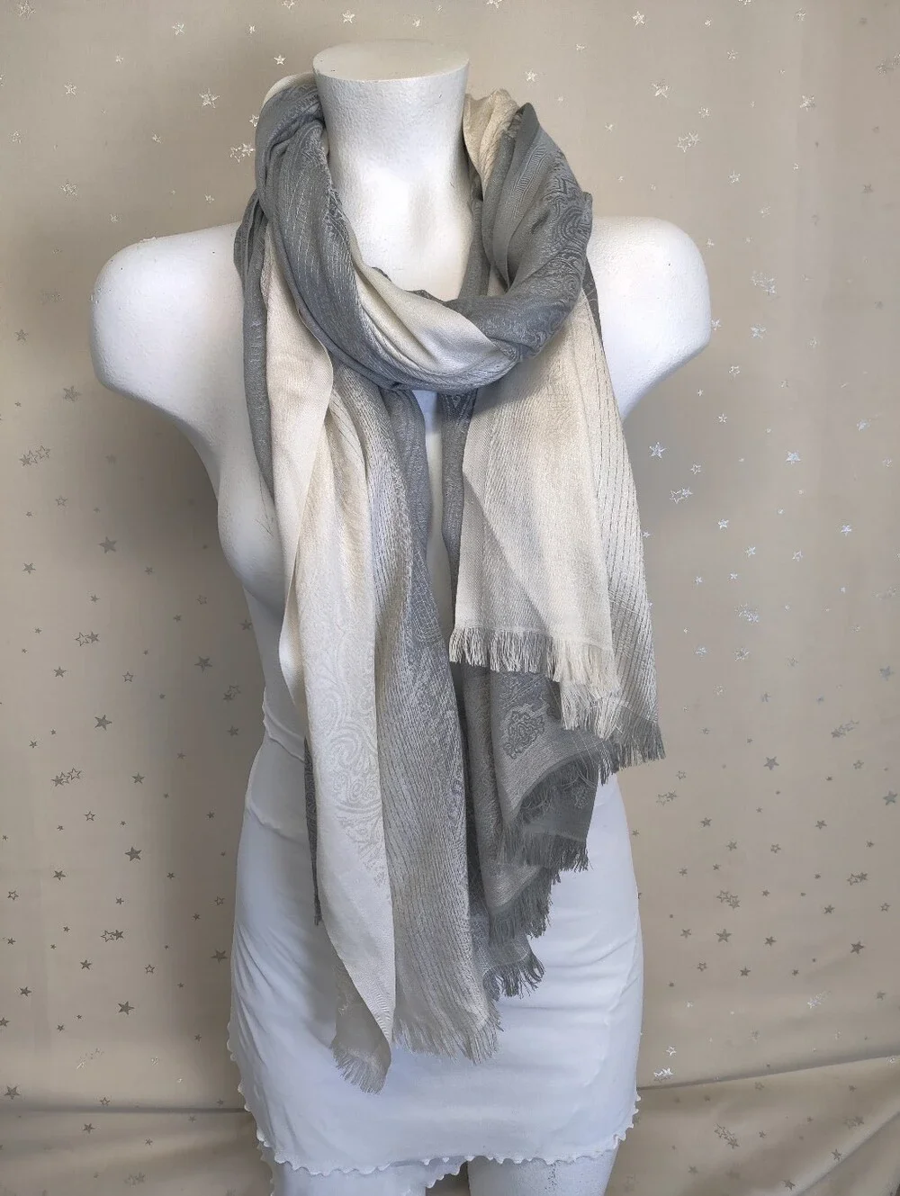 Oversized Scarf Shawl Wrap Gray, Ivory Silky Lightweight Soft Fringe 40 x 79 NWT